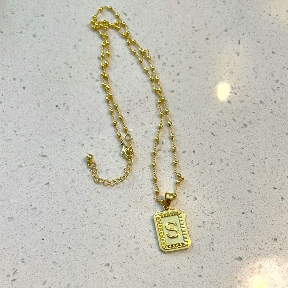 Uncommon James Gold Sur Initial Necklace